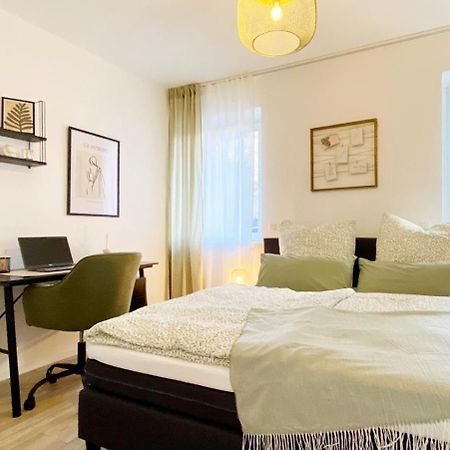 Blossfeld-Apartments Geraeumige Stadtoase Mitten Im Zentrum Mit 3 Schlafzimmern, Gratis Parkplatz, W-Lan, Netflix Jena Exterior foto